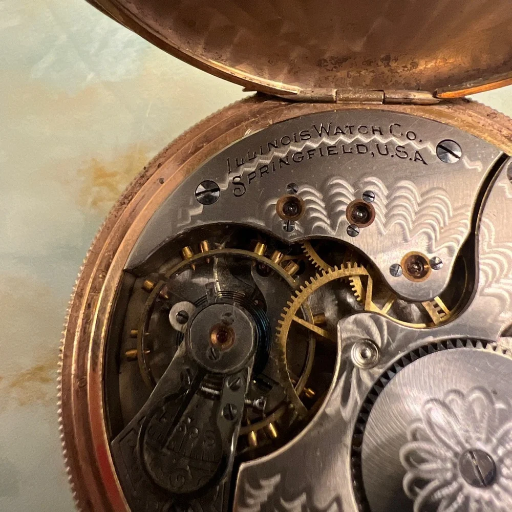 ILLINOIS WATCH CO Antique 11 Jewel Pocket Watch in 10k Gold Filled Dueber Case